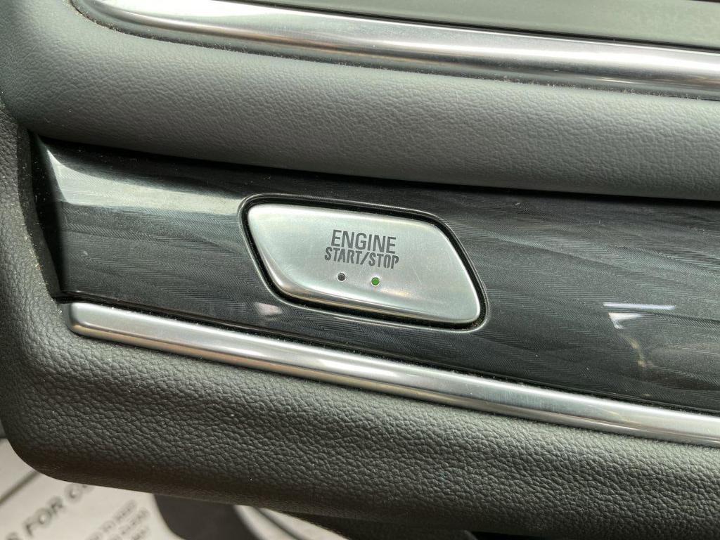 used 2021 Buick Enclave car, priced at $28,000