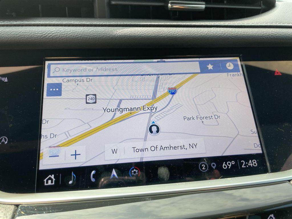 used 2022 Cadillac XT5 car, priced at $31,000