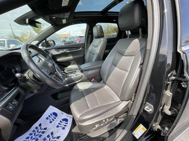 used 2022 Cadillac XT5 car, priced at $34,000