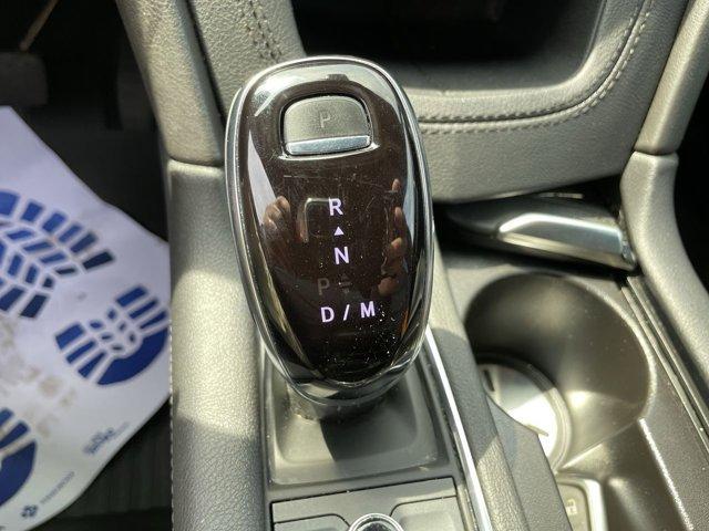used 2022 Cadillac XT5 car, priced at $34,000