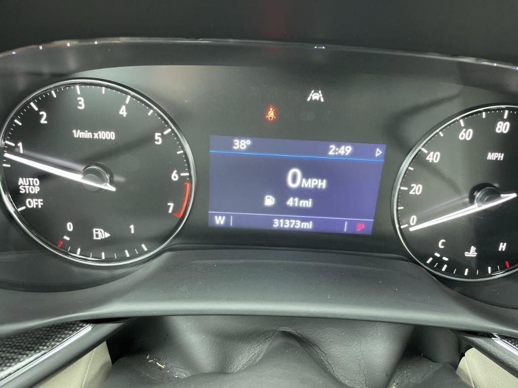 used 2022 Buick Envision car, priced at $20,000