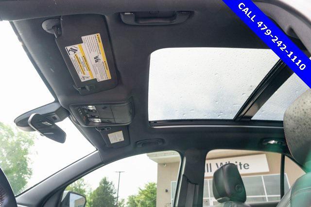 used 2022 Chevrolet Equinox car, priced at $25,990