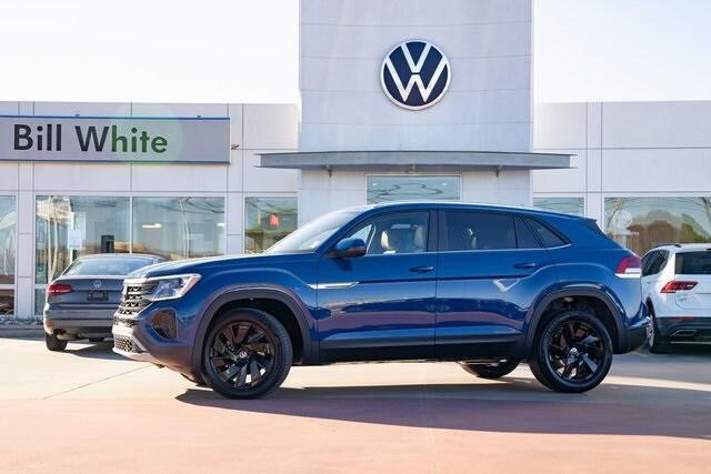 new 2025 Volkswagen Atlas Cross Sport car, priced at $45,603