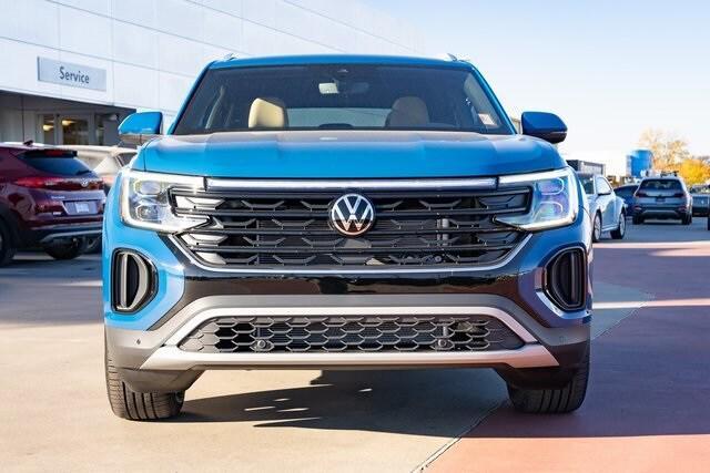 new 2025 Volkswagen Atlas Cross Sport car, priced at $45,603