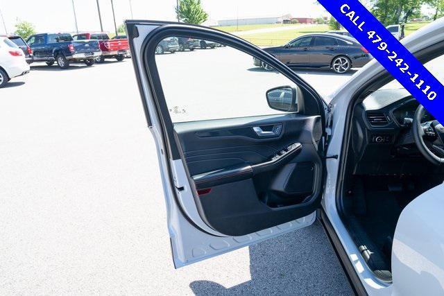 used 2025 Ford Escape car, priced at $29,662