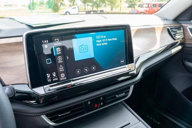 used 2024 Volkswagen Atlas car, priced at $28,247