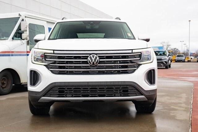 new 2025 Volkswagen Atlas car, priced at $47,315