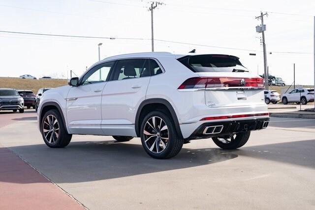 new 2025 Volkswagen Atlas Cross Sport car, priced at $53,672