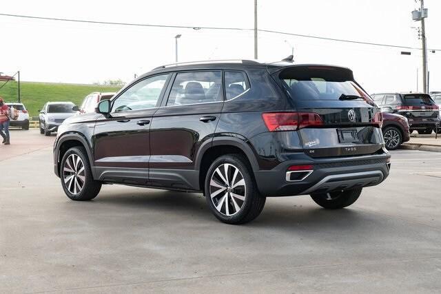 new 2024 Volkswagen Taos car, priced at $28,253