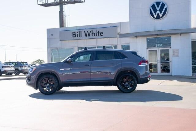 new 2026 Volkswagen Atlas Cross Sport car, priced at $45,044