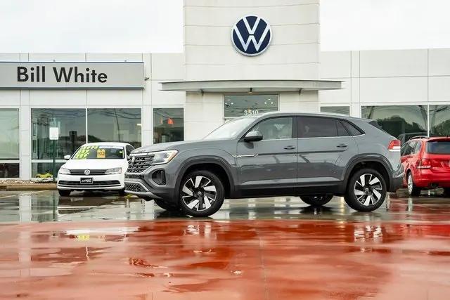 new 2024 Volkswagen Atlas Cross Sport car, priced at $43,481