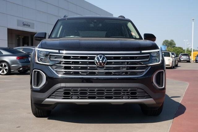 new 2026 Volkswagen Atlas car, priced at $40,086
