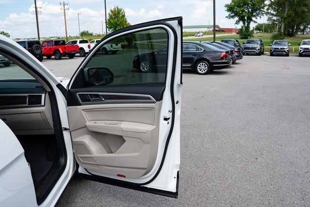 used 2019 Volkswagen Atlas car