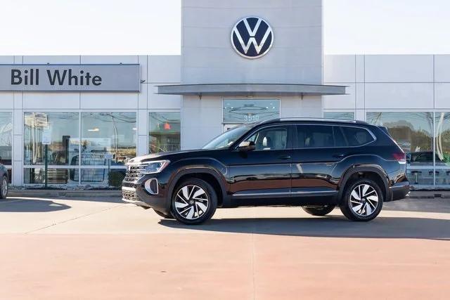 new 2025 Volkswagen Atlas car, priced at $49,953