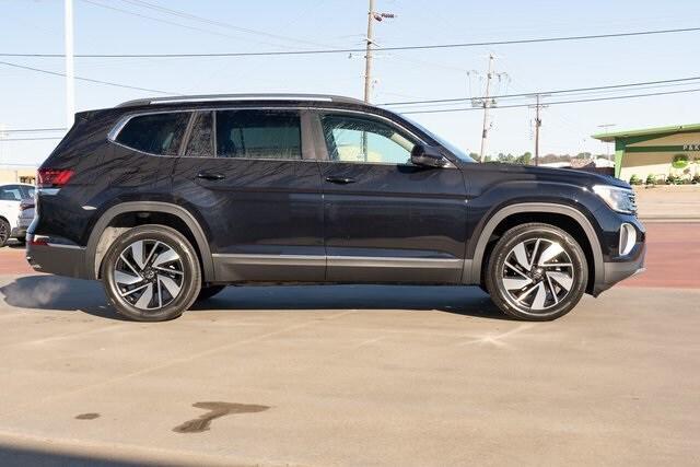 new 2025 Volkswagen Atlas car, priced at $49,953