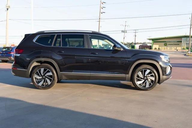 new 2025 Volkswagen Atlas car, priced at $49,987