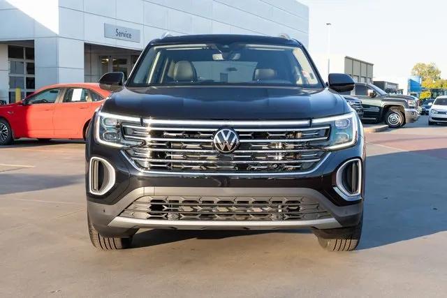 new 2025 Volkswagen Atlas car, priced at $49,987