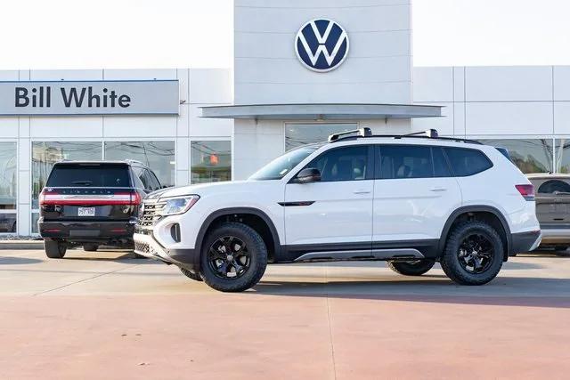 new 2024 Volkswagen Atlas car, priced at $50,716