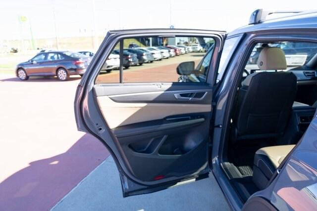 new 2026 Volkswagen Atlas Cross Sport car, priced at $45,488