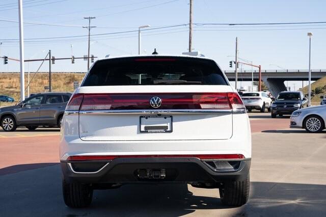 new 2025 Volkswagen Atlas Cross Sport car, priced at $41,976