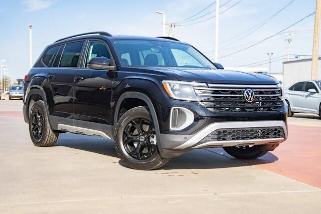 new 2025 Volkswagen Atlas car, priced at $45,986