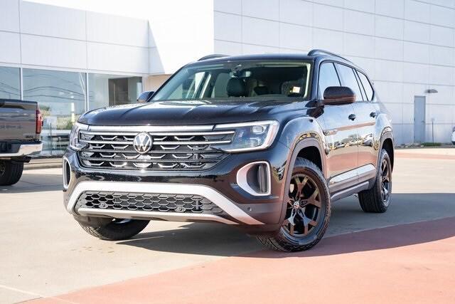 new 2025 Volkswagen Atlas car, priced at $45,986