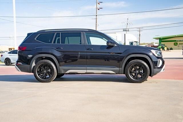 new 2025 Volkswagen Atlas car, priced at $45,986