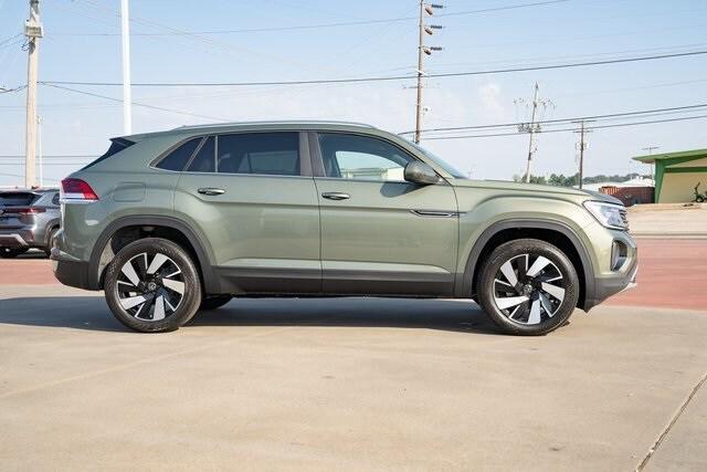 new 2026 Volkswagen Atlas Cross Sport car, priced at $44,296