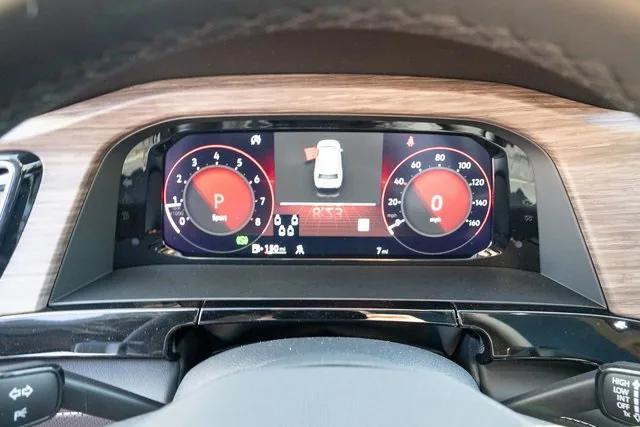 new 2025 Volkswagen Atlas car, priced at $54,686