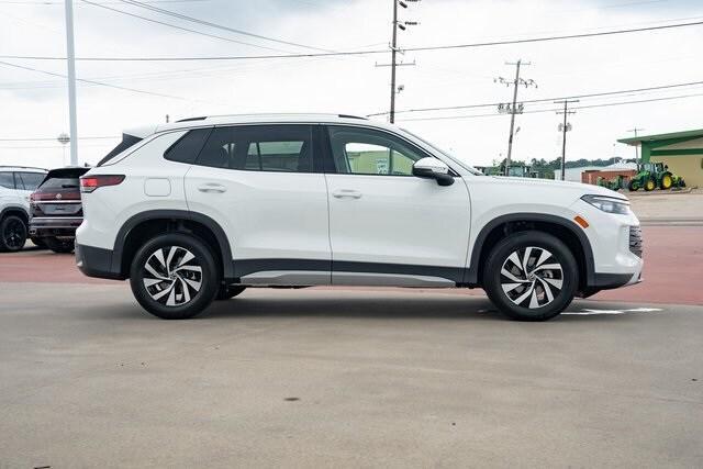 new 2025 Volkswagen Tiguan car, priced at $30,515