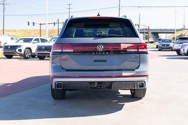 new 2025 Volkswagen Atlas car, priced at $49,608