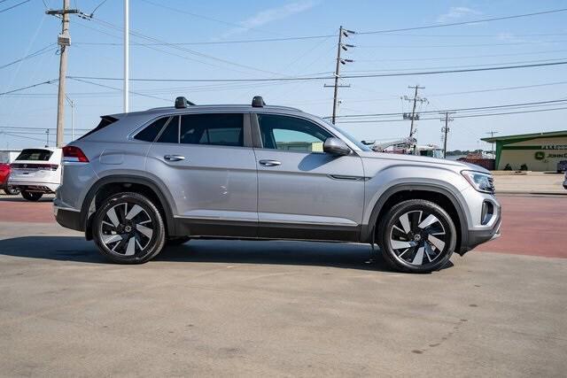 new 2024 Volkswagen Atlas Cross Sport car, priced at $50,968