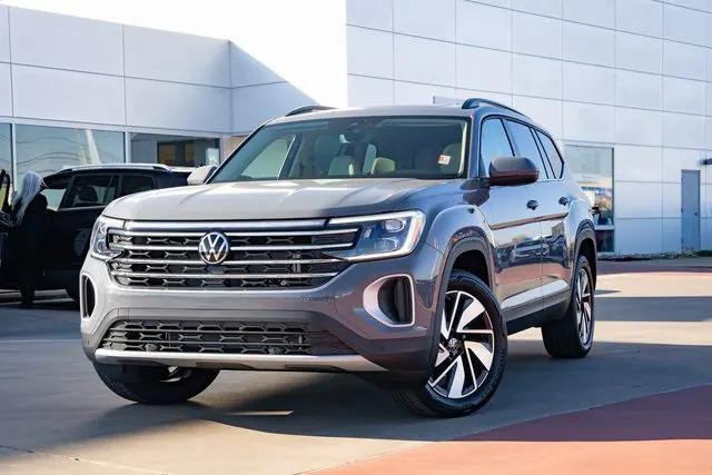 new 2025 Volkswagen Atlas car, priced at $46,851