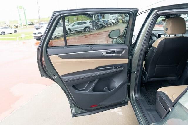 new 2026 Volkswagen Atlas Cross Sport car, priced at $43,751