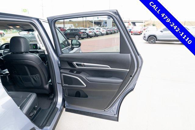 used 2022 Kia Telluride car, priced at $29,800