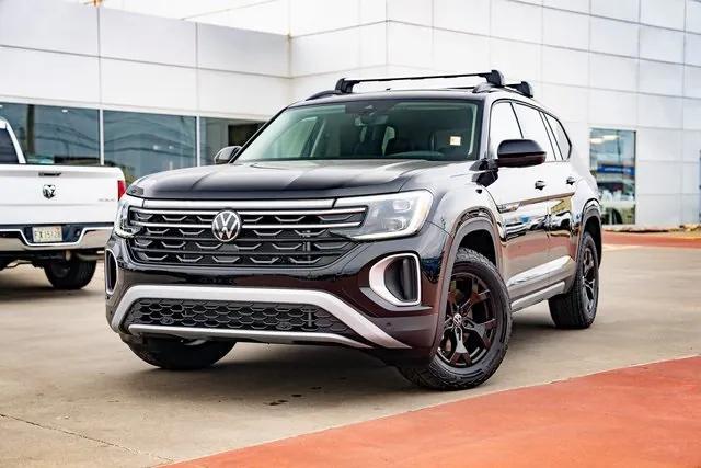 new 2025 Volkswagen Atlas car, priced at $49,694