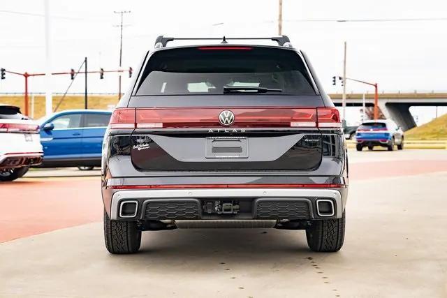 new 2025 Volkswagen Atlas car, priced at $49,694