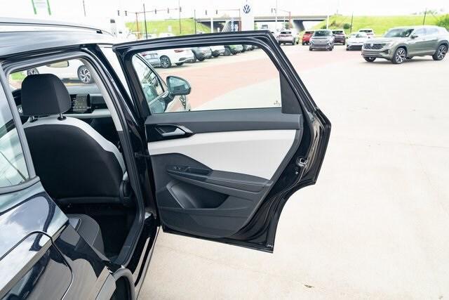 new 2025 Volkswagen Taos car, priced at $25,488