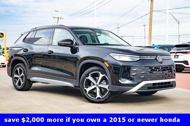 new 2025 Volkswagen Tiguan car, priced at $33,855