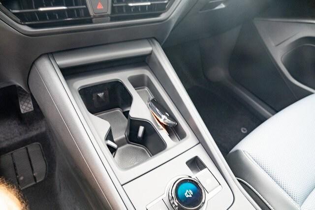 new 2025 Volkswagen Tiguan car, priced at $32,684