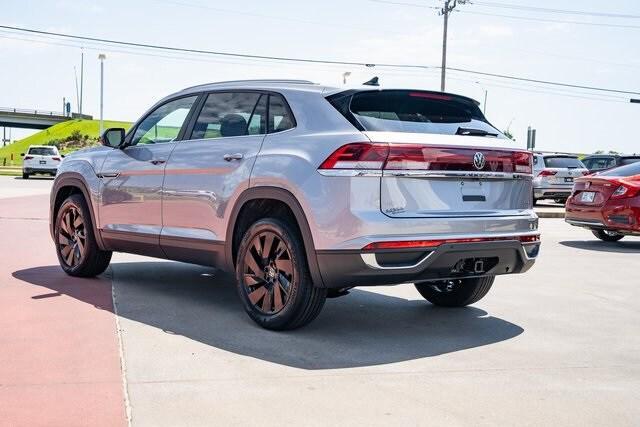 new 2024 Volkswagen Atlas Cross Sport car, priced at $43,706