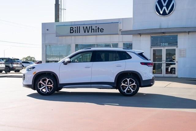 new 2025 Volkswagen Tiguan car, priced at $33,958