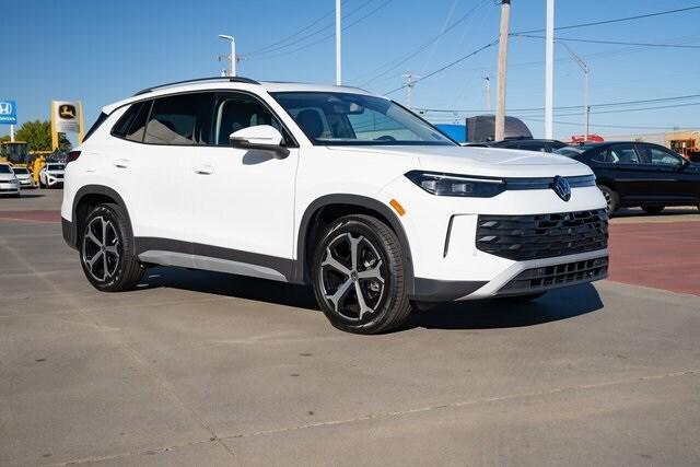 new 2025 Volkswagen Tiguan car, priced at $33,958