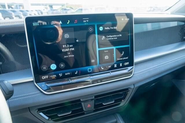 new 2025 Volkswagen Tiguan car, priced at $33,958