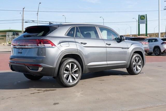 new 2025 Volkswagen Atlas Cross Sport car, priced at $39,298