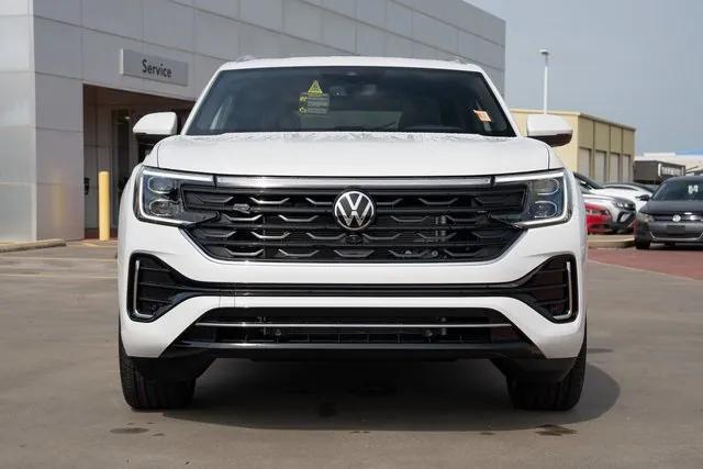 new 2025 Volkswagen Atlas Cross Sport car, priced at $55,301
