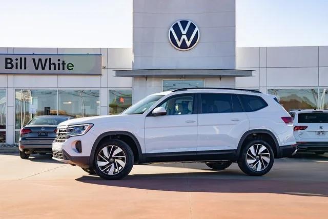 new 2025 Volkswagen Atlas car, priced at $45,520