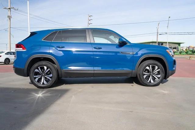 new 2025 Volkswagen Atlas Cross Sport car, priced at $38,298