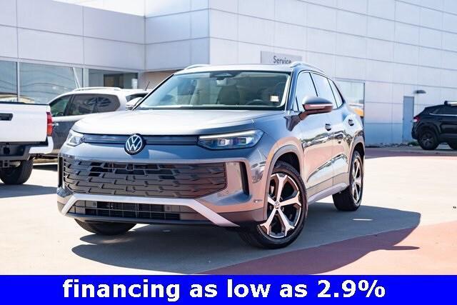 new 2025 Volkswagen Tiguan car, priced at $35,176