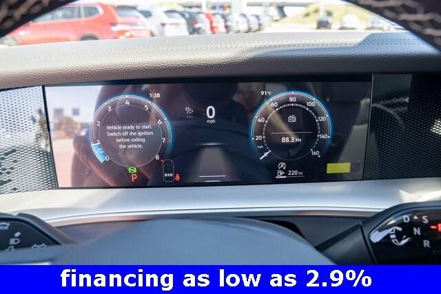 new 2025 Volkswagen Tiguan car, priced at $35,176